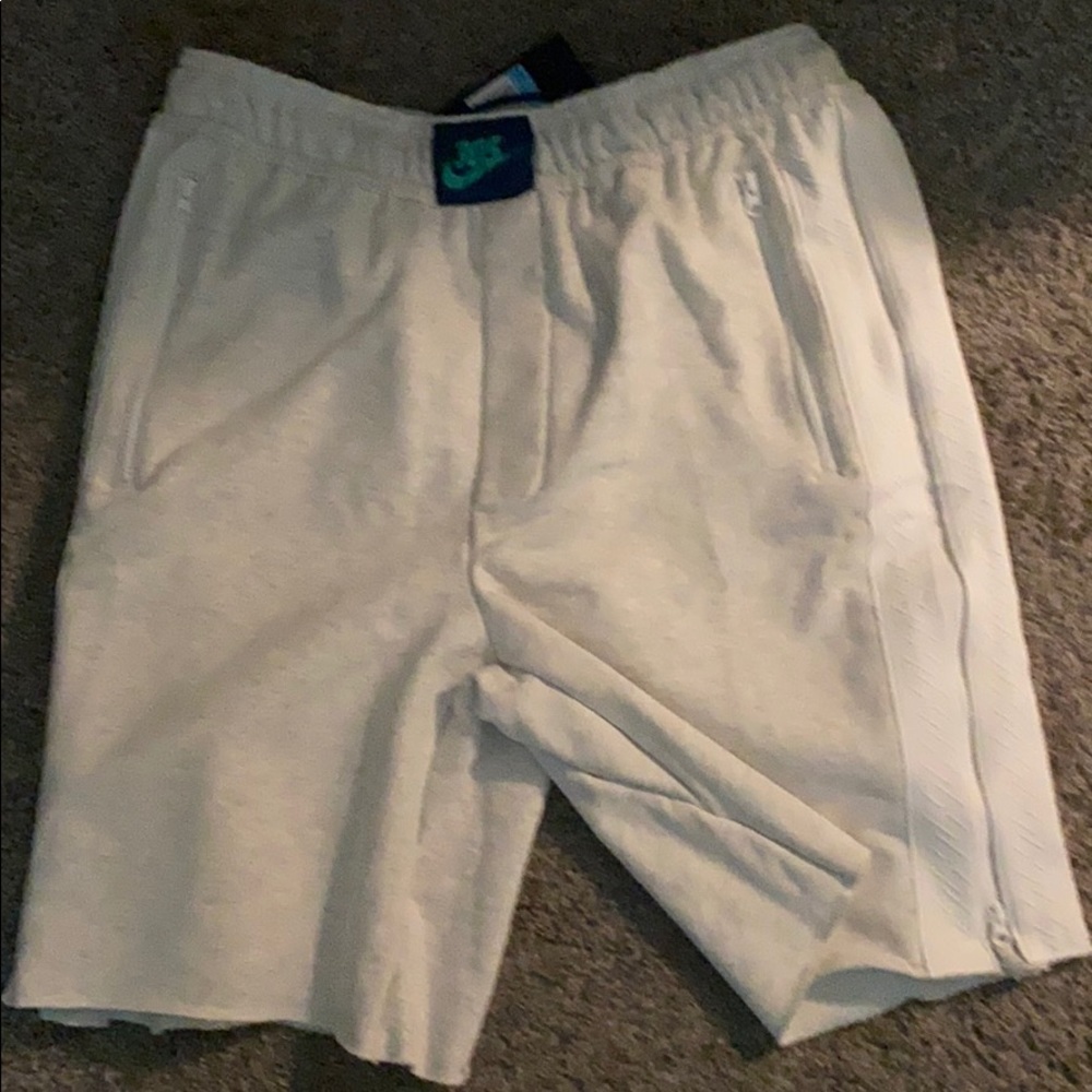 Nike 305 shorts